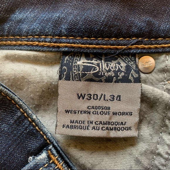 Silver Jeans. Suki straight. Size 30W 34L. Dark Blue - Picture 5 of 9